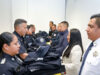 Entrega Edmundo Tlatehui uniformes a policías municipales