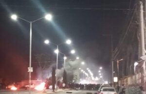 Por intento de robo a iglesia bloquean tramo de la carretera federal México-Puebla