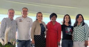Roxana Luna muestra el Power en cumpleaños