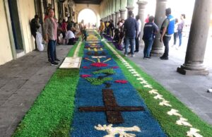 Lista Alfombra Monumental en Cholula