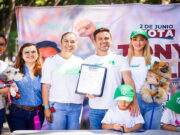 Tony Gali firma los 8 puntos de la agenda animalista propuesta por la sociedad civil