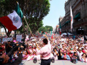 Vamos a ganar, asegura Lalo Rivera en marcha de la Marea Rosa