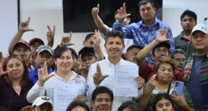 Lalo Rivera compromete apoyo a pirotécnicos
