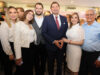 A nombre del Gobierno de Transición, Alejandro Armenta felicita a los padres en su día.