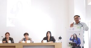 Congreso rinde homenaje a Aurora Sierra