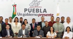 Se reunió edil de Coronango con el gobernador y homólogos del PT
