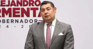 Armenta llama al gobierno federal y ambientalista a unir esfuerzos para sanear el Atoyac