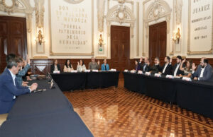 Se instala la comisión de entrega-recepción del ayuntamiento de Puebla