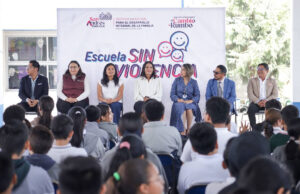 Reactiva Lupita Cuautle el programa “Escuela sin Violencia” en San Andrés Cholula