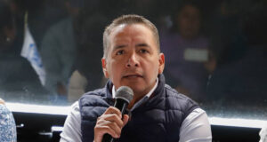 Mundo Tlatehui anuncia gira por el estado; va por la dirigencia del CDE del PAN Puebla