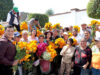 Entrega gobierno de San Pedro Cholula flores en panteones municipales