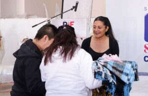 Con “Abrigo Solidario”, San Andrés Cholula entrega más de 1,500 cobertores