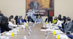 Alejandro Armenta ofrece a diputados federales trabajar sin filias ni fobias