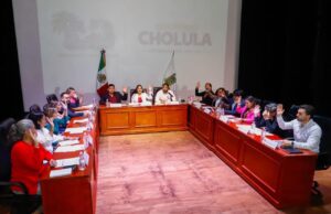 Multan a regidores cholultecas por no atender laudo laboral
