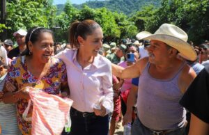 Presidenta de México, Claudia Sheinbaum recorre zonas afectadas en Puebla