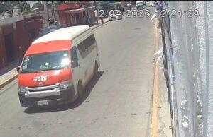 Conflicto vial en Cuautlancingo deja lesionado a adulto mayor