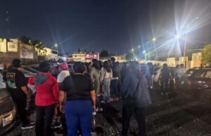 Sorprende a familias durante juego de fútbol, les roban las llantas