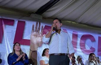 Más de 12 años de trabajo respaldan la visión de cambio de Alberto Vázquez