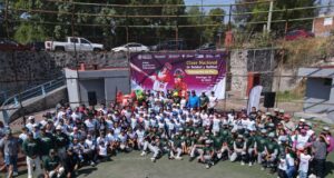 Puebla presente en clase masiva de béisbol y sofbol