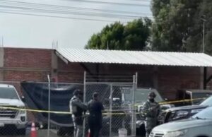 Ataque directo en lote de autos deja un muerto