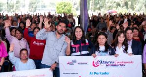 Mil 400 mujeres reciben respaldo de Lupita Cuautle