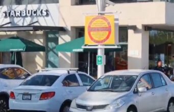 Balacera en Plaza Mazarik deja daños materiales y susto